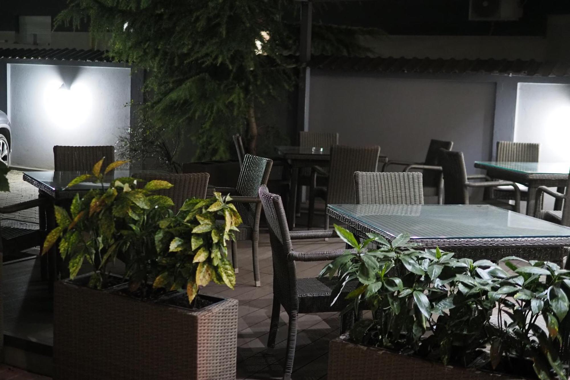 Apartment And Rooms In Club Indija Экстерьер фото