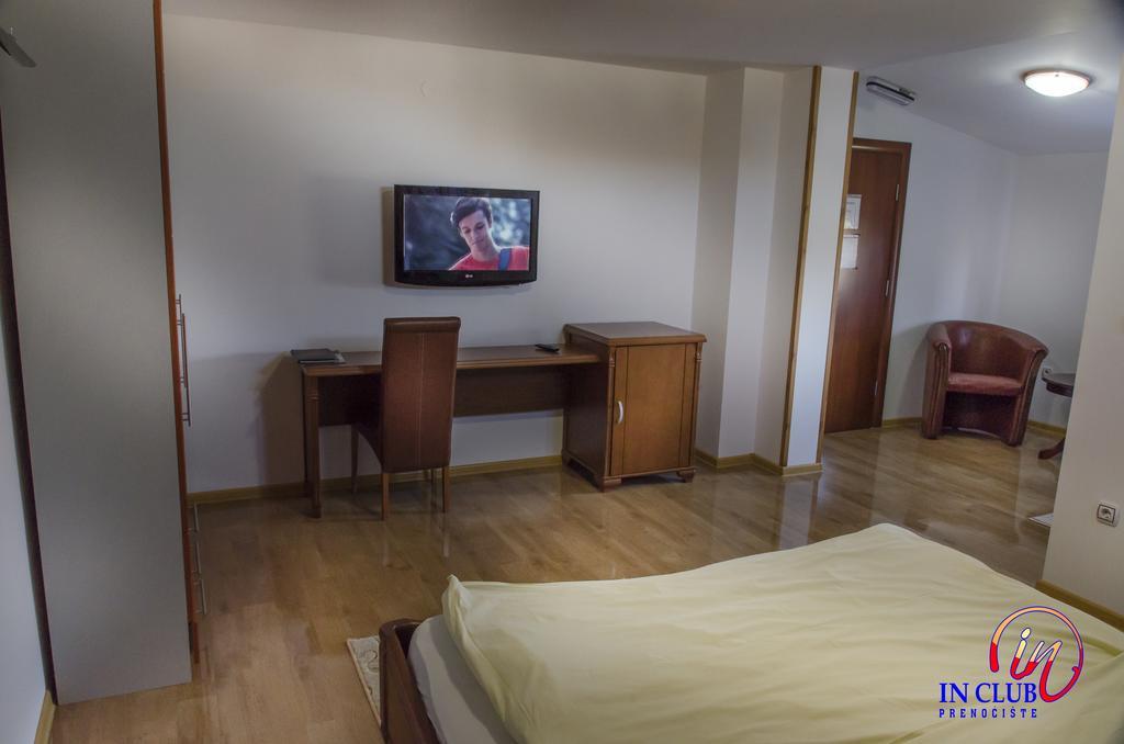 Apartment And Rooms In Club Indija Экстерьер фото