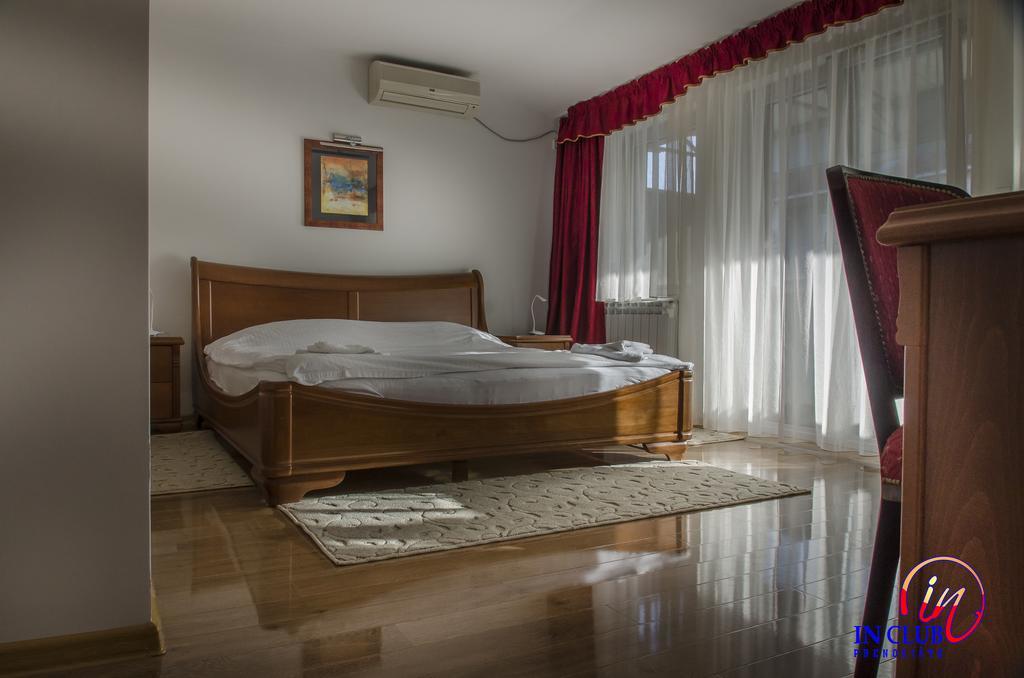 Apartment And Rooms In Club Indija Экстерьер фото