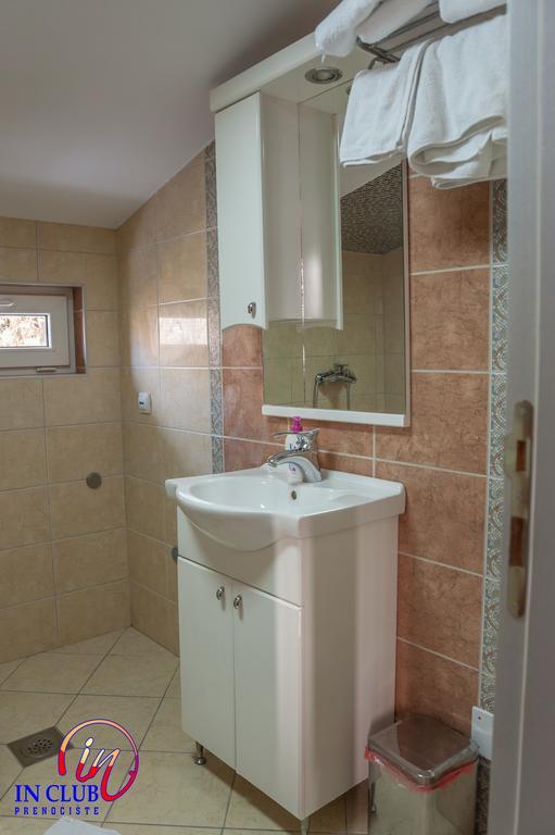 Apartment And Rooms In Club Indija Экстерьер фото