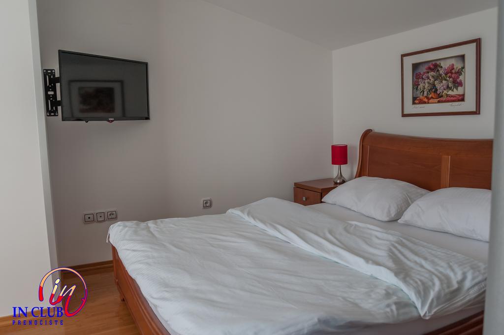 Apartment And Rooms In Club Indija Экстерьер фото