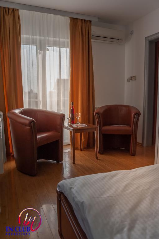 Apartment And Rooms In Club Indija Экстерьер фото